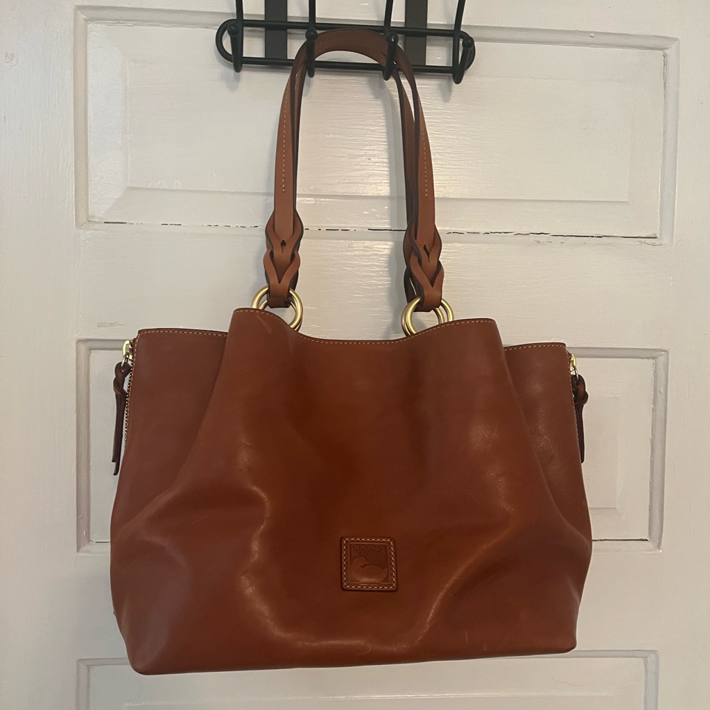 Dooney & Bourke Florentine Large Zip Barlow Leather Tote Bag In Natural